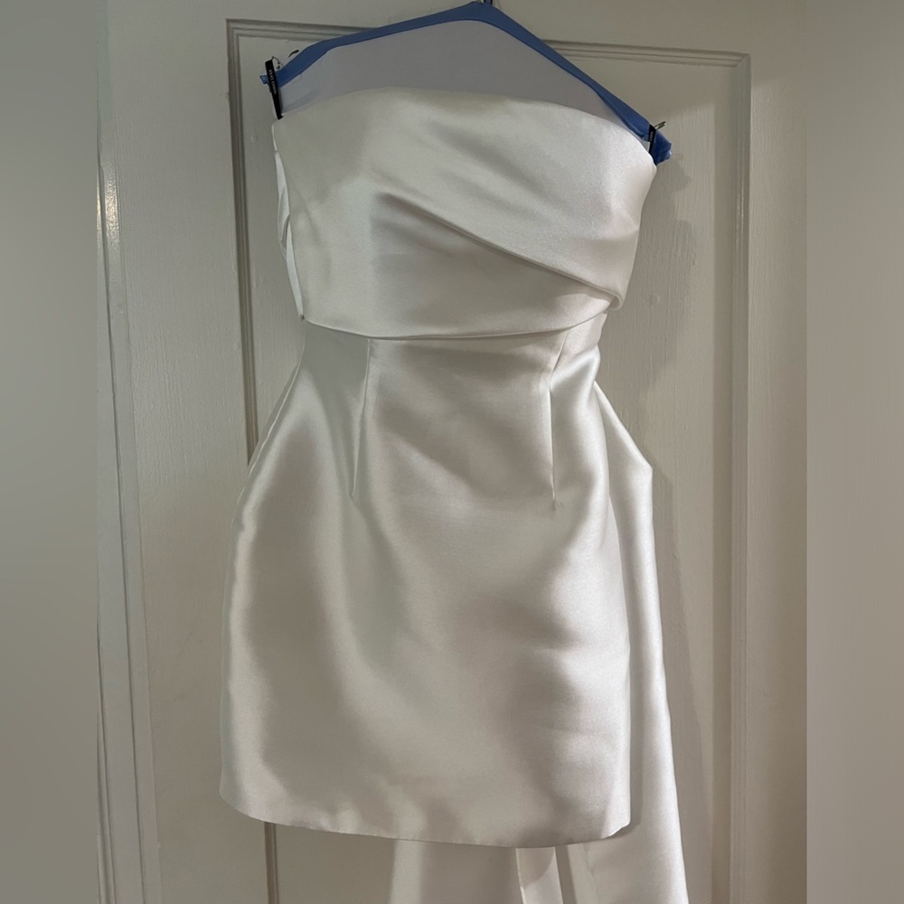 Solace London Meyer Mini Dress in Cream